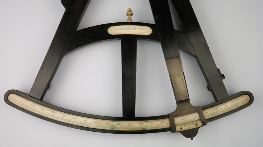 Large Octant, 18 inch – Williams, Hull, 18th century