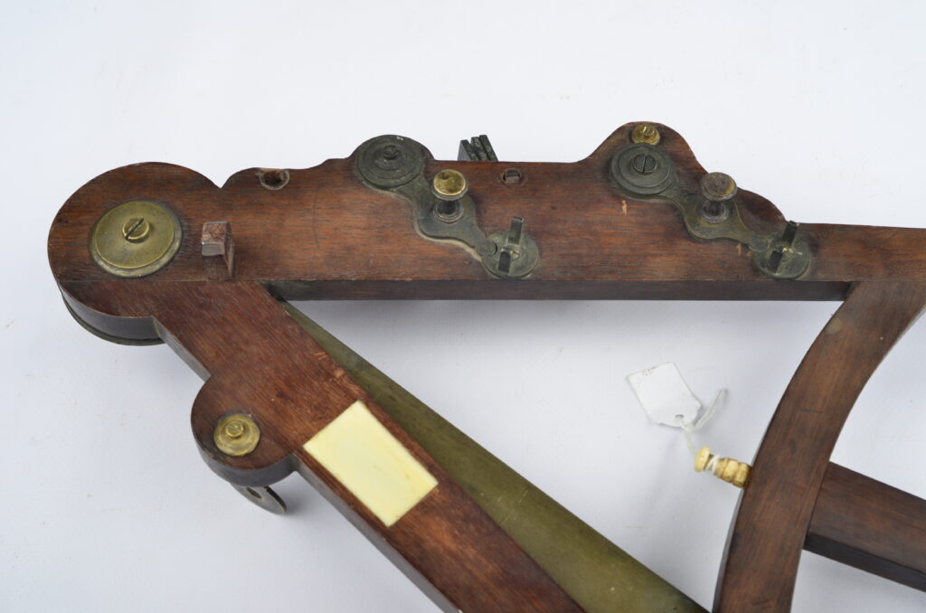 15-inch mahogany Octant owned by T. Saunders – 18th century