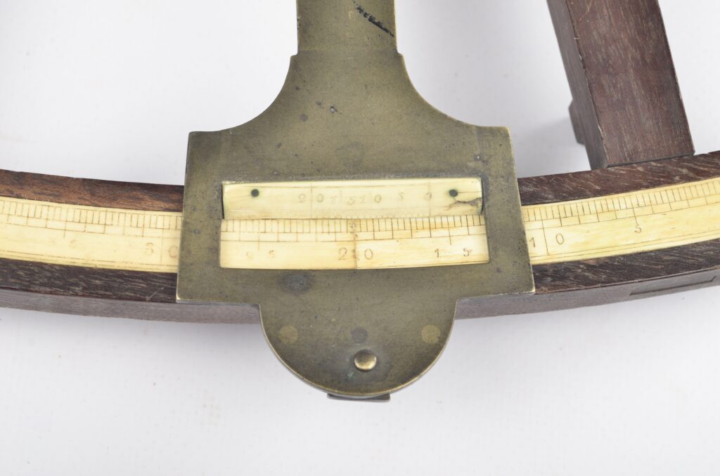 15-inch mahogany Octant owned by T. Saunders – 18th century