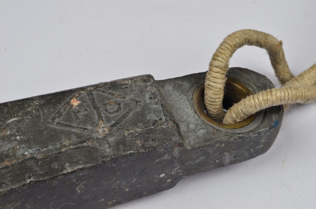 Deep Lead with line for shallow waters – Davis, London, late 19th century