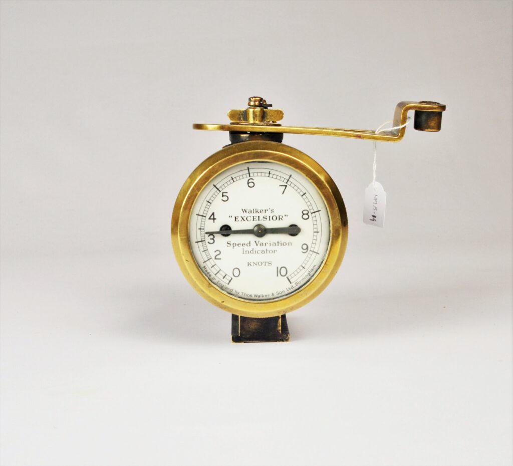 Excelsior IV Ship-log with Rotator and Speed variation Indicator – Walkers, Birmingham